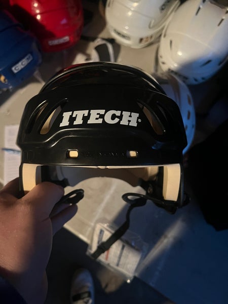 Vintage Black Itech HC85 Hockey Helmet (New)