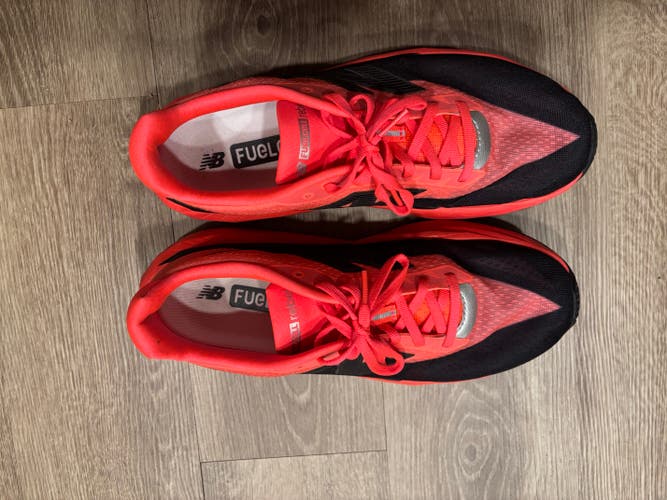 New Balance Fuel Cell V5 men’s 10 used