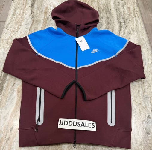 Nike Tech Fleece Windrunner Burgundy Crush Full Zip Hoodie HQ3746-652 Men’s XL

New With Tags-RARE