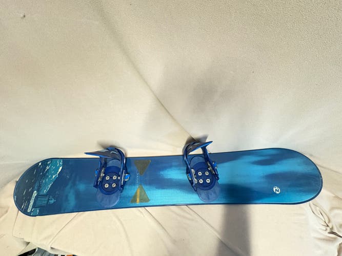 Rossignol Levitation Snowboard With Bindings 167 cm (Used)