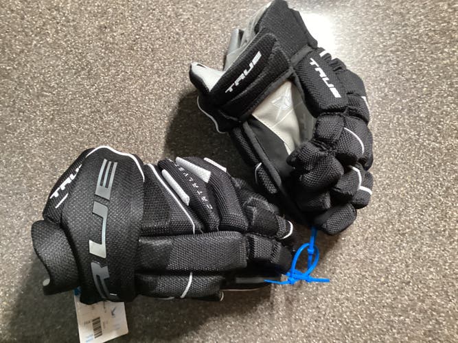 New True Catalyst 7X Gloves 12”