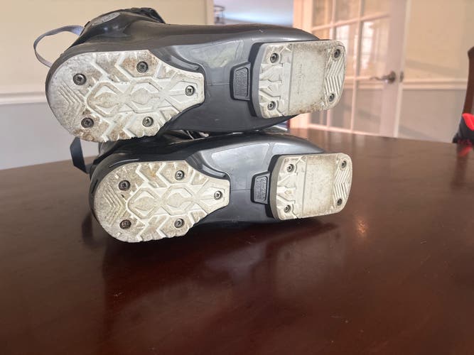 Mondo 24 & 24.5 Nordica SpeedMachine 85 W All Mountain Ski Boots Soft Flex (Used)