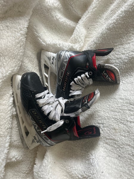 2021 Bauer Vapor 3X Hockey Skates Extra Wide Width 6.5 (Used)
