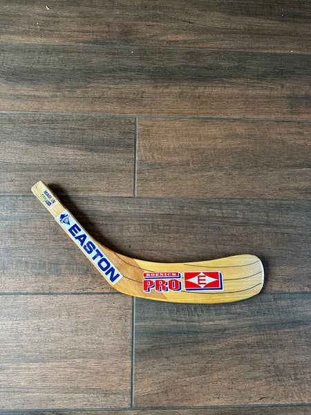 MIC! Easton Right Handed Stick Blade Roenick Pattern Pro Stock (New)