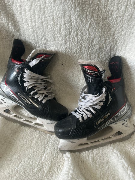 2021 Bauer Vapor 3X Hockey Skates Extra Wide Width Size 4.5 (Used)