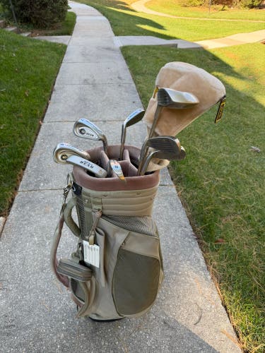 Golden Bear Women's Complete Set ladies Flex Right Handed