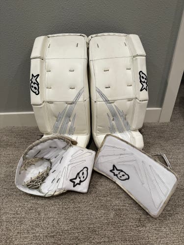 Brian's 23 +1 Regular Netzero Goalie Full Set
