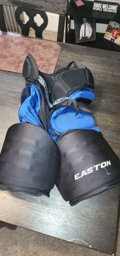 Men's Senior XL Easton Hockey Pants (Used)