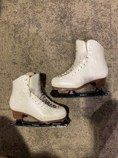Jackson Artiste Figure Skates | Size 2.5