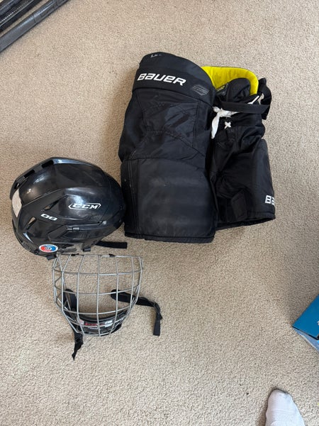 Used 75 Flex P90 Senior CCM RibCor Trigger 7 Pro Left Hand Hockey Stick Pro Stock