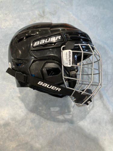 Black Youth Bauer Prodigy Helmet (Used)