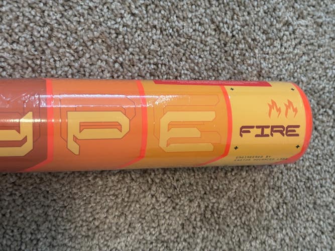 New 2025 Easton Hype Fire 2¾" USSSA Bat EUT5HYP10 31/21