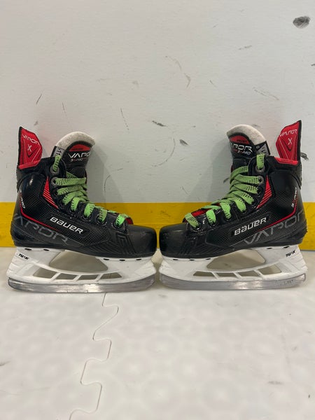 2021 Bauer Vapor 3X Pro Hockey Skates Regular Width 11.5 (Used)