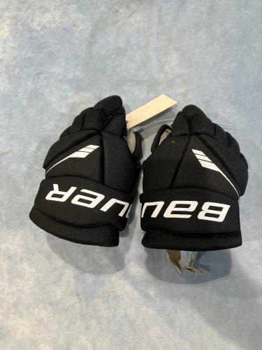 Black Youth Bauer Lil Sport Gloves 8" (Used)