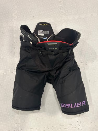 Senior Large Bauer Vapor Hyperlite Hockey Pants (Used)