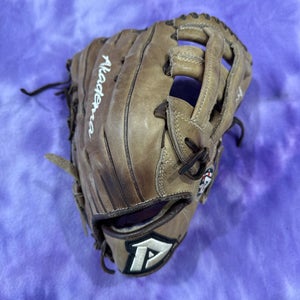 Brown Akadema RH Outfield Baseball Glove 12.75" (Used)