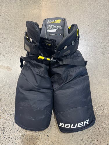 Junior Large Bauer Supreme Ultrasonic Hockey Pants (Used)