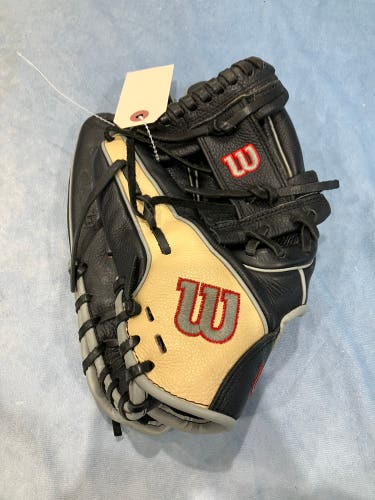 Black Wilson A500 LH Baseball Glove 11.5" (Used)