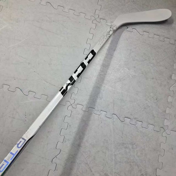 2 Pack-Senior CCM RibCor Trigger 9 Pro RH 75 Flex P28 WHITE Hockey Stick (New)