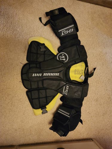 Warrior Ritual GT Goalie Chest Protector Junior Lg/Xl