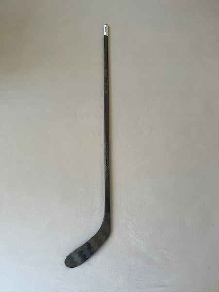 New 70 Flex P28 Senior CCM XF Ghost Left Hand Hockey Stick Pro Stock