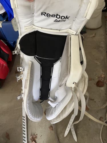 34" Reebok XLT Goalie Leg Pads (Used)