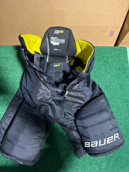 Black Bauer Supreme 3S Hockey Pants (Used) Intermediate Large