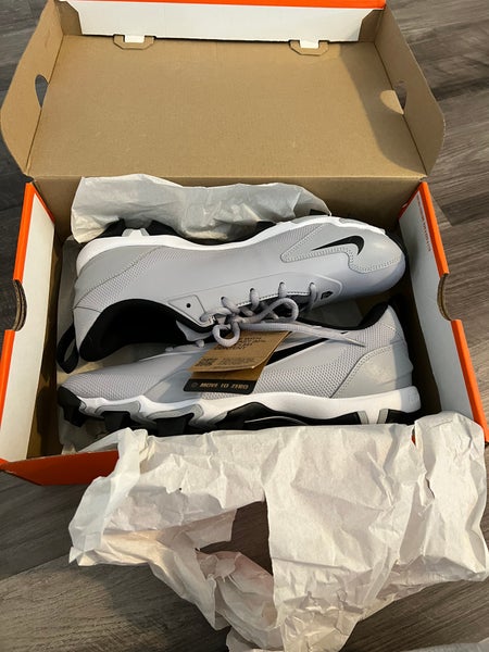 Gray Men's Size M 10.0 (W 11.0) Adult Nike Force Trout 9 Keystone Low Top Molded Cleats (New)