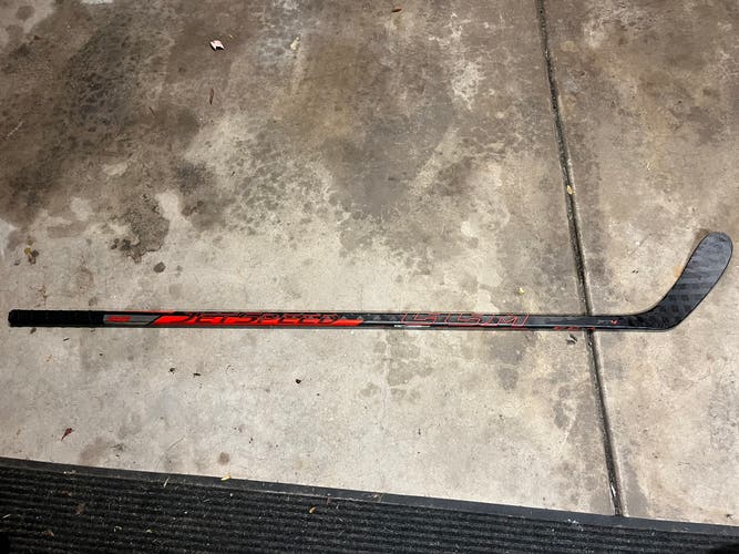 Senior CCM JetSpeed FT4 Pro Left Hand Hockey Stick P28 75 Flex (Used)