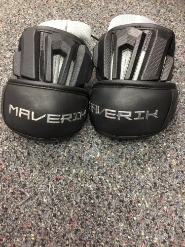 Large Adult Maverik Max Elbow Pads (New)