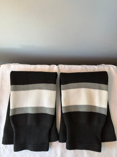24 Inch Black and White Knit Hockey Socks (Used)