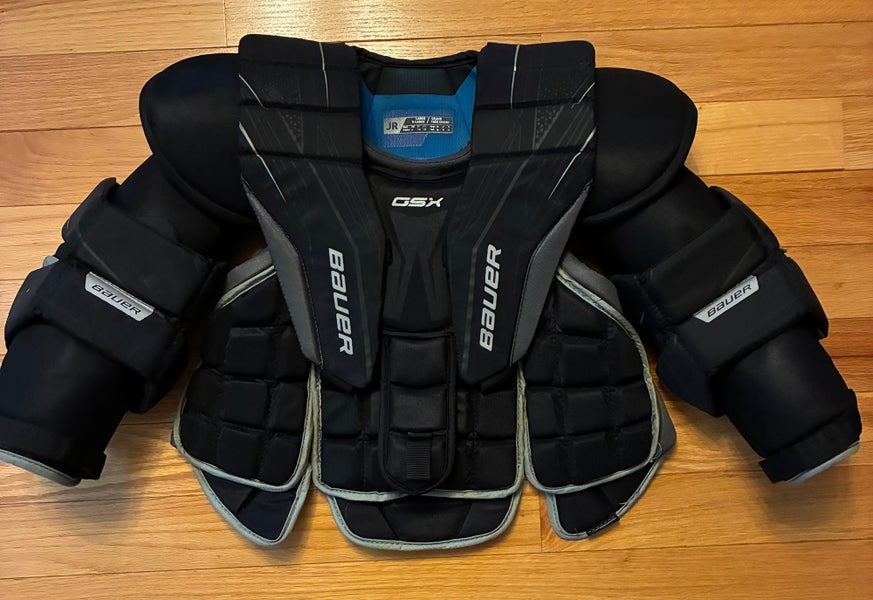 Large/Extra Large 2022 Bauer GSX Goalie Chest Protector (Used)