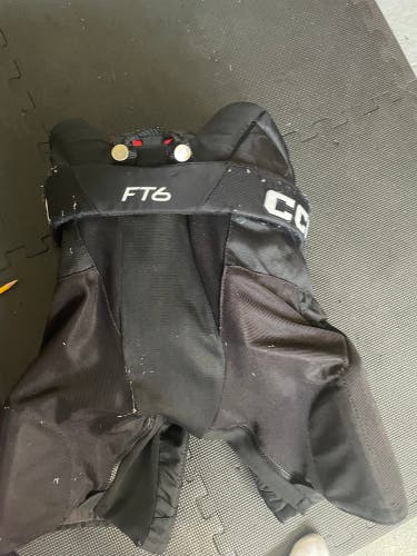 Men's Senior Small CCM Hockey Pants (Used)