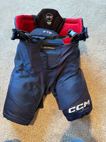 Junior Medium CCM Jetspeed ft6 Hockey Pants (Used)