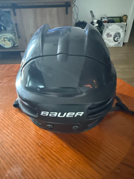 Large Bauer 4500 Helmet