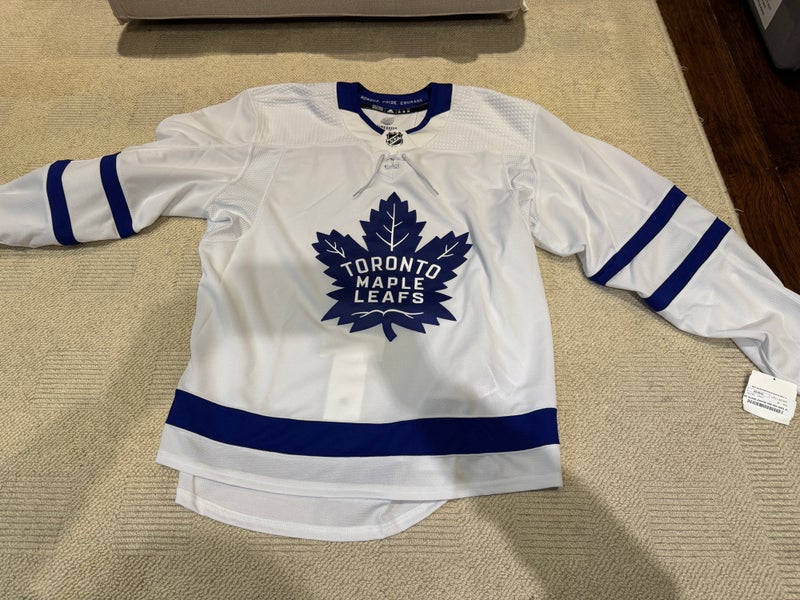 Toronto Maple Leafs Away Team Issued Game Jersey Size 58 MiC Made in Canada
