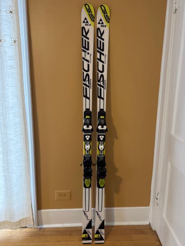 Fischer RC4 World Cup GS 183 cm Skis With Bindings Max Din 17 (Used)