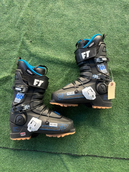 Men's Full Tilt Ski First Chair 100 Boots | Mondo 27 & 27.5 (310 mm)