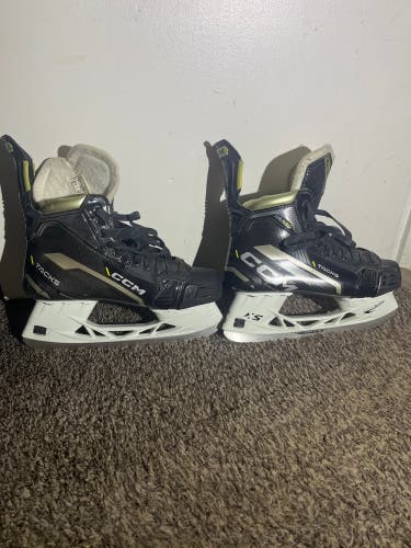 2022 CCM Tacks AS580 Hockey Skates Wide Width 10 (Used)