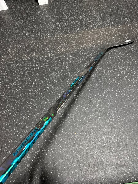 Junior Bauer Twitch Hockey Stick Right Handed P92 50 Flex (Used)