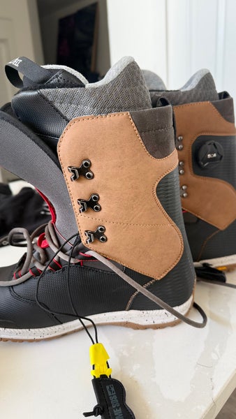 Men's Size M 12.0 (W 13.0) Rome Libertine Snowboard Boots Stiff Flex (New)