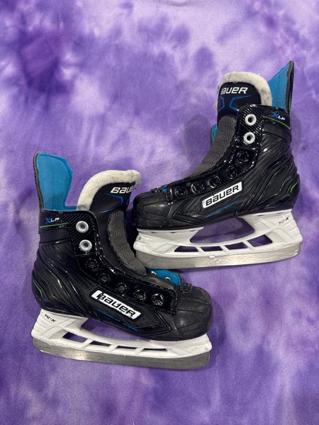 Youth Bauer XLP Hockey Skates Regular Width 12 (Used)