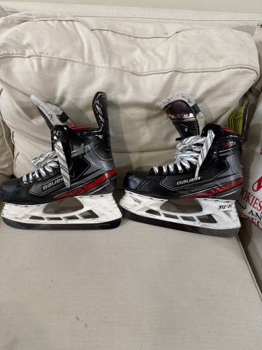 2019 Bauer Vapor X2.9 Hockey Skates Regular Width 8.5 (Used)