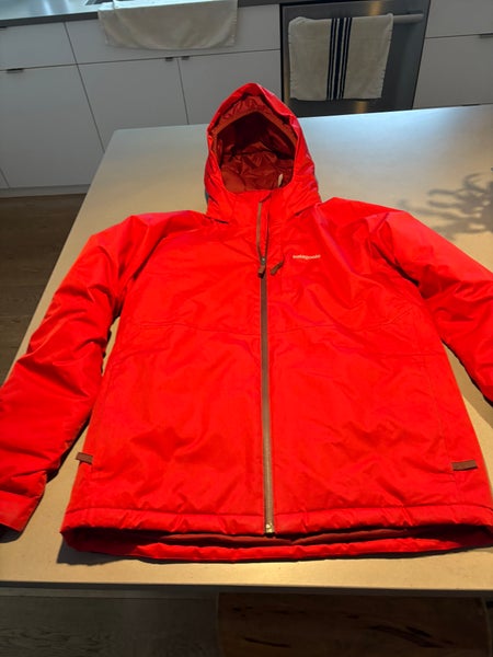 Red Kids Unisex XXL Patagonia Jacket (Used)