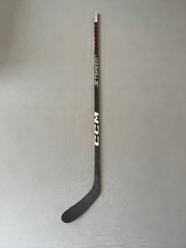 Like New 75 Flex P28 Senior CCM Jetspeed FT5 Pro Right Hand Hockey Stick