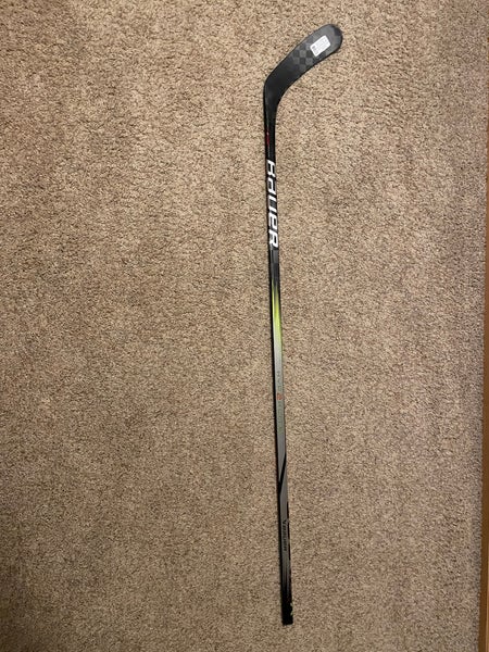 Brand New Pro Stock Senior Bauer Vapor Hyperlite 2 Hockey Stick