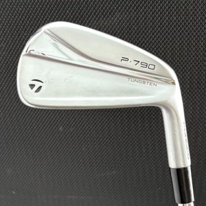 TAYLORMADE P790 2021 4 IRON