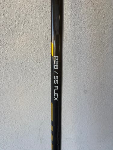 Intermediate Zt pro Right Handed Hockey Stick P28 59 Flex (Used)