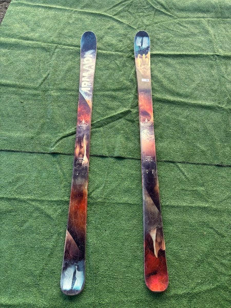 Men's Armada Invictus 95ti 185 cm All Mountain Skis