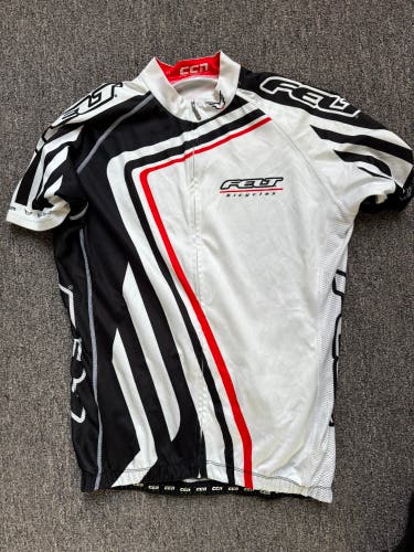 White XL Men's Felt Jersey (Used)